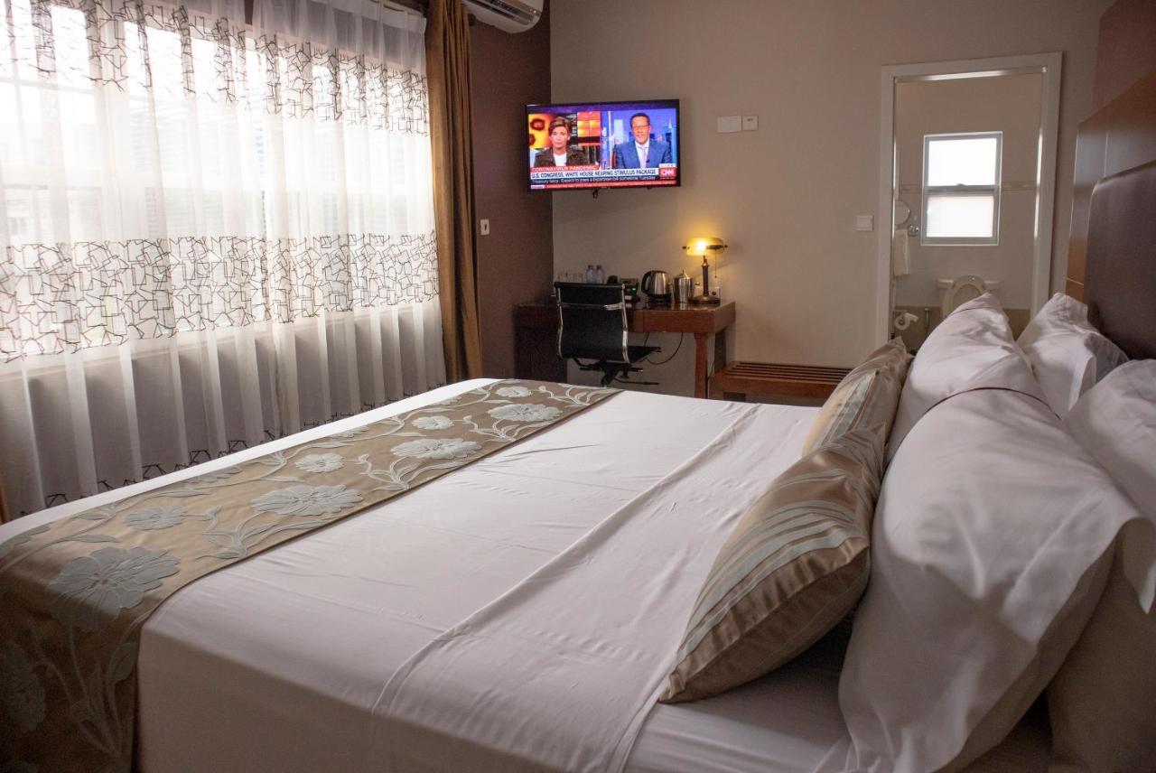 Frederick'S Lodge Kumasi Bagian luar foto