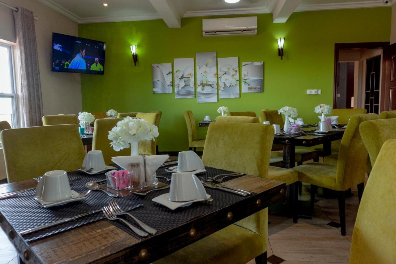 Frederick'S Lodge Kumasi Bagian luar foto