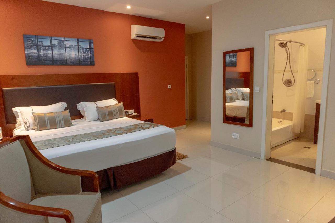 Frederick'S Lodge Kumasi Bagian luar foto