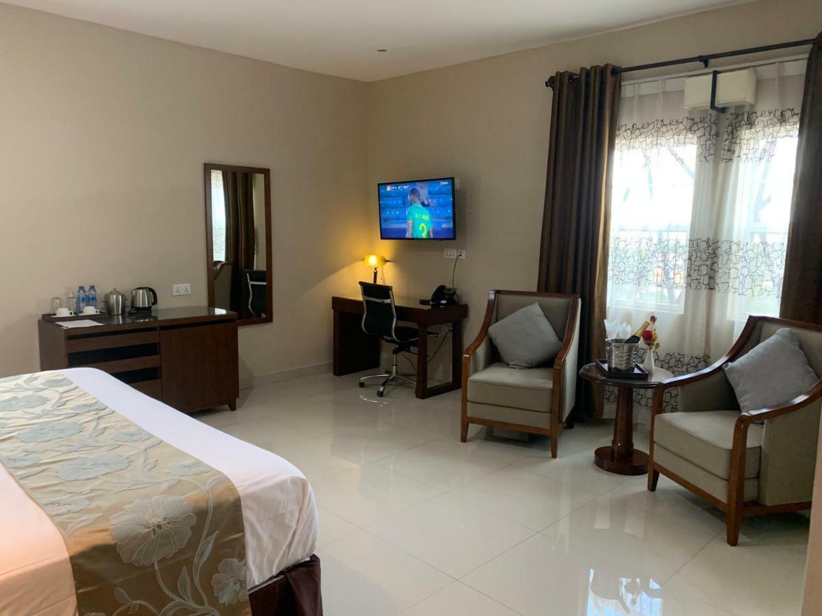 Frederick'S Lodge Kumasi Bagian luar foto