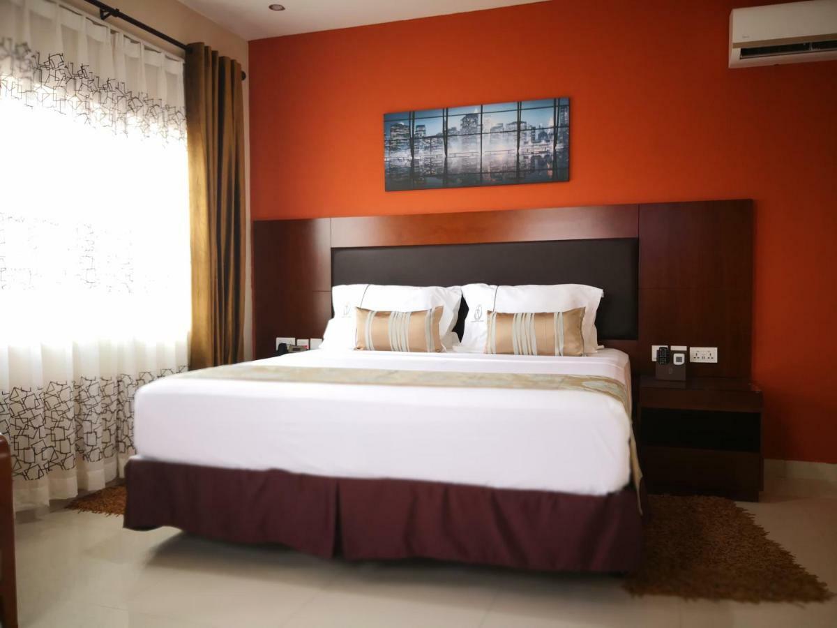 Frederick'S Lodge Kumasi Bagian luar foto